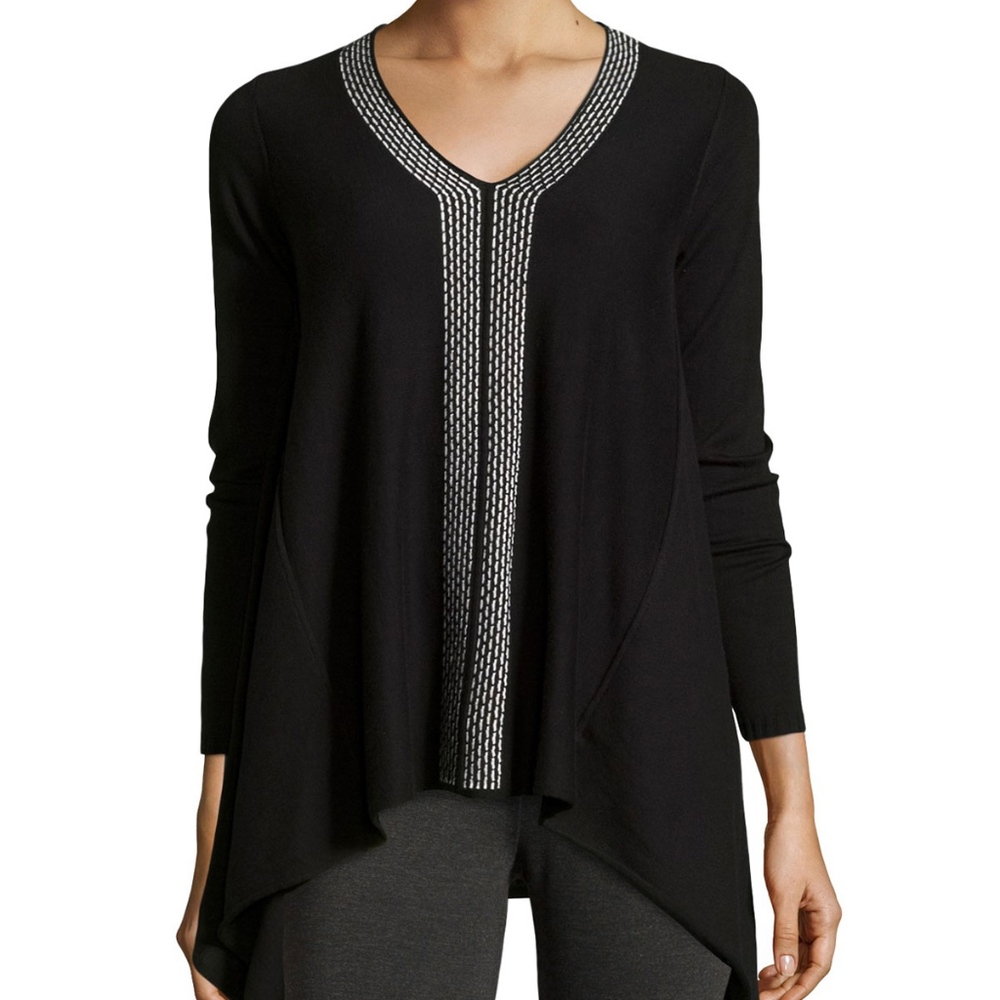 Max Studio Black Handkerchief Hem Sweater